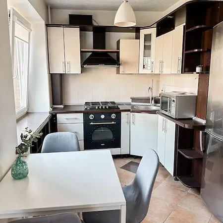 Mamasita Flat